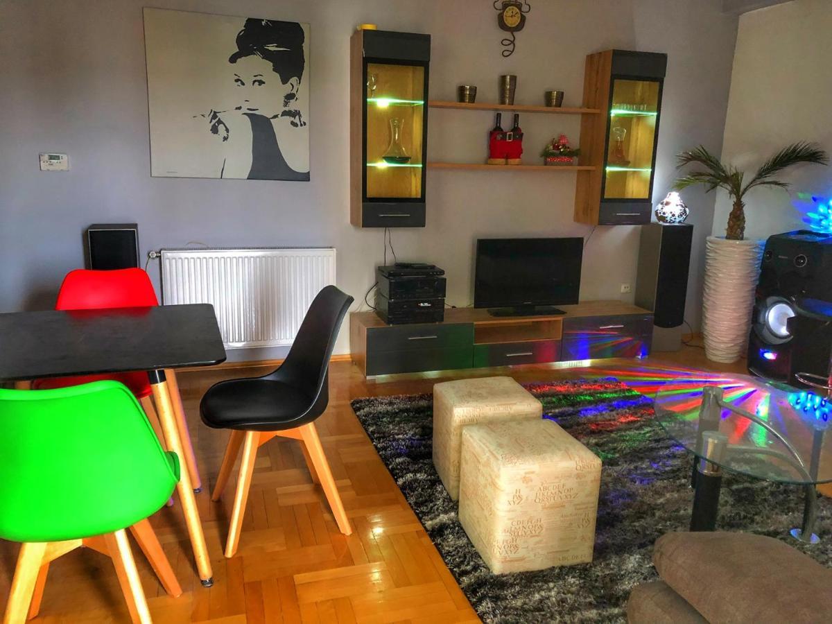 סקופיה Apartments Near City Center מראה חיצוני תמונה