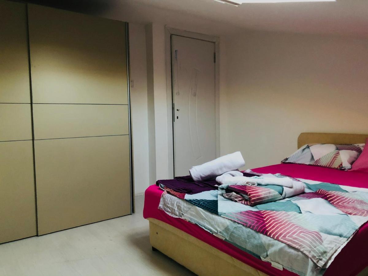 סקופיה Apartments Near City Center מראה חיצוני תמונה